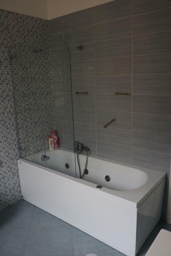 Vista Reale Apartment Caserta Kültér fotó